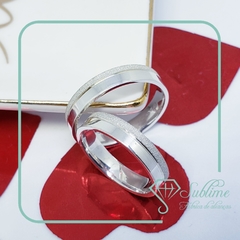 Alianças Compromisso Reta diamantada prata 4mm - comprar online