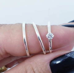Par de aliança abaulada com 1,5 mm com acabamento polido