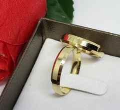 par de alianças em ouro 18k com 7 gramas