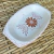 Travessa Branca Floral retangular de cerâmica - P na internet