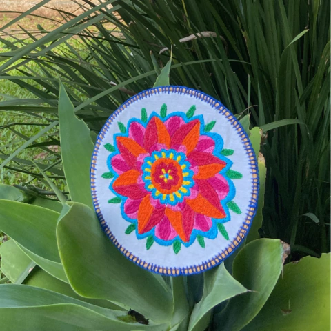 Bastidor Bordado - Exuberância de Cores