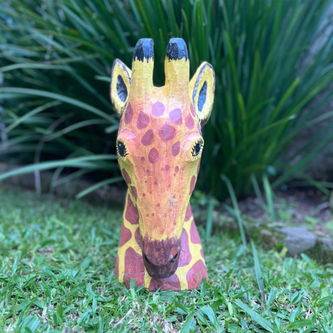 Escultura Girafa em madeira do Mestre Dido Pereira – gd. - comprar online