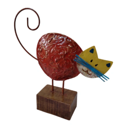 Escultura Gato Bola Furioso da artista Patricia Barros