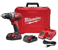 Taladro atornillador inalámbrico de 13mm Milwaukee 2606-259CA