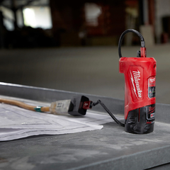 M12™ Compact Charger and Power Source - H33 Evolución