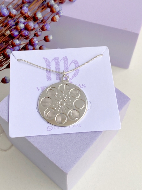 Colar Medalha Fases da Lua