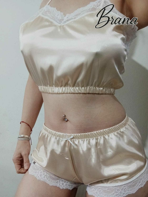 Pijama Magnolia - comprar online