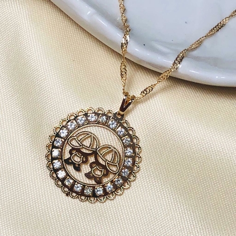 Cod 640 Colar dois meninos, folheados a ouro 18k. - comprar online