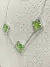 Cod 1161; Colar 45 cm regulável, com três pingentes trevo verde. na internet