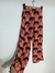Pantalón estampado en internet