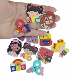KIT APLIQUE ESCOLAR EMBORRACHADO - 12 UNIDADES - comprar online