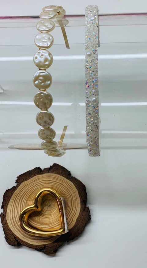 KIT TIARAS PEROLAS ACHATADAS PARA MONTAGEM - PEDRARIA E MANTA