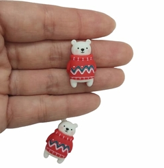 APLIQUE URSO BRANCO NATALINO EM RESINA - 2 UNIDADES - comprar online