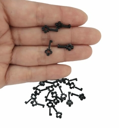 APLIQUE MINI CHAVE PRETA PRINCESA ALICE (9MM) - 20 UNIDADES - comprar online