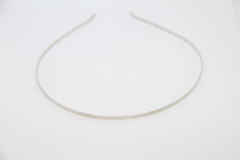 TIARA DE METAL PRATEADA (3 MM) - 05 UNIDADES na internet