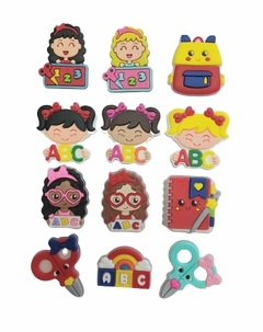 KIT APLIQUE ESCOLAR EMBORRACHADO - 12 UNIDADES