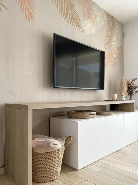 Rack Extensible Blanco + Tono madera clara