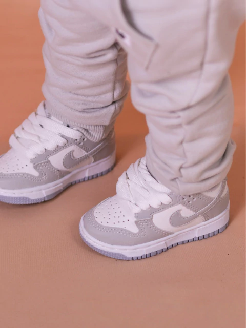 TENIS NIKE DUNK CINZA - 20 AO 25 - comprar online