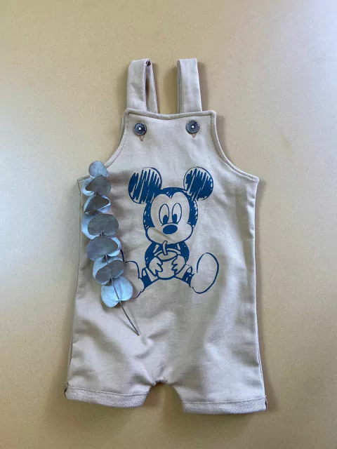 JARDINEIRA MICKEY CARAMELO