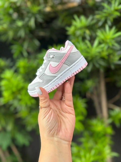TENIS NIKE DUNK ROSA - 20 AO 25 - comprar online