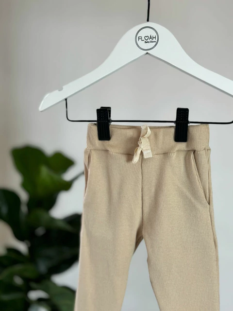 CALÇA RIBANA NUDE | TAM: P AO 6 - comprar online