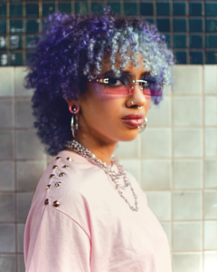 Camiseta T-shirt Rosa com Spikes