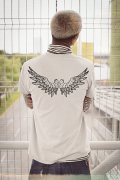 Camiseta T-shirt Another Wings Branca na internet