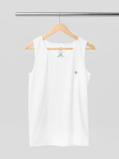REGATA FEMININA BRANCA MINIMALISTA - comprar online