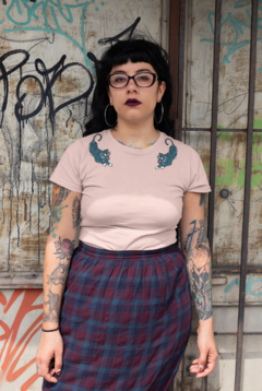 CAMISETA T-SHIRT ROSA UNISSEX TIGRE TATUAGEM OLD SCHOOL - comprar online