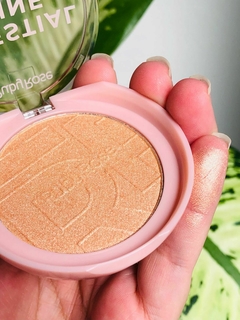 Iluminador Celestial Shine da Ruby Rose 5,5g na internet