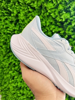 Tênis Reebok Energen Tech na internet