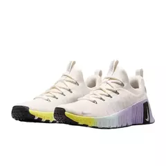 Tênis Nike Free Metcon 6 na internet