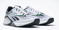 Tênis Reebok speed 22 tr na internet
