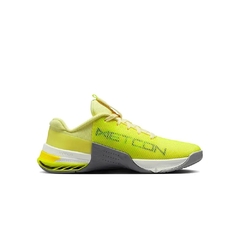 Tênis Nike metcon 8 na internet
