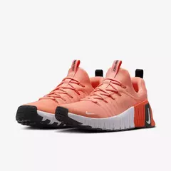 Tênis Nike Free Metcon 6 na internet