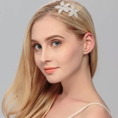 Tiara com flor dupla em strass banhado a prata flora - Rebeca Noivas Rec