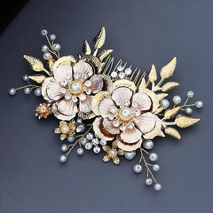 Arranjo Grinalda de pente floral dourada belíssima - comprar online
