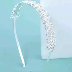 Tiara ou porta coque em Pedrarias banhado a prata - comprar online