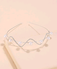 Tiara ou porta coque em Pedrarias e Pérolas - comprar online
