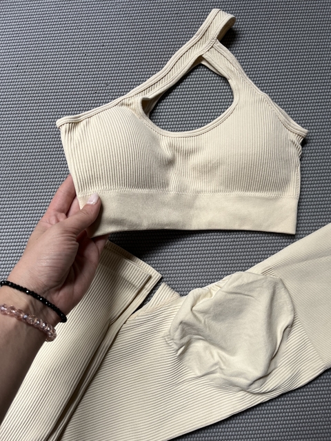 Conjunto Seamless Zendaya - comprar online