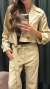 Trench Coat Carla na internet