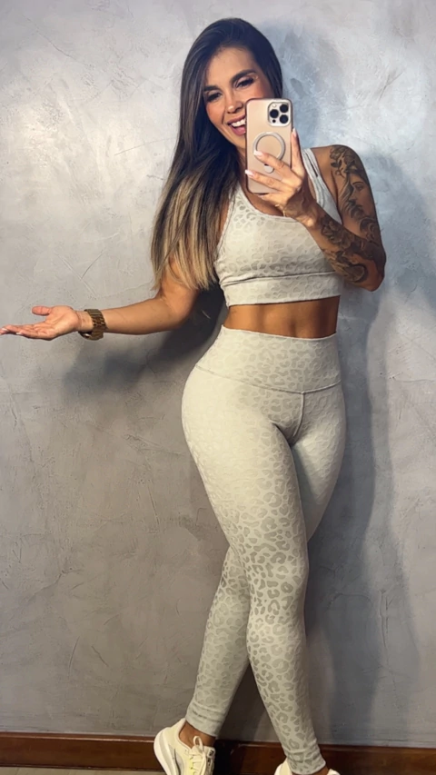 Conjunto em poliamida - comprar online