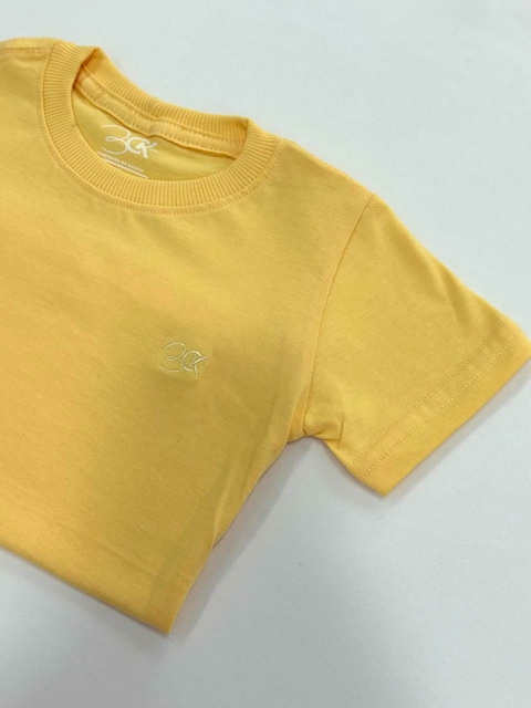 T Shirt Masculina Amarela Clara (Forma Pequena)