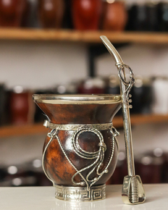 Mate Conjunto con dije boleadora en internet