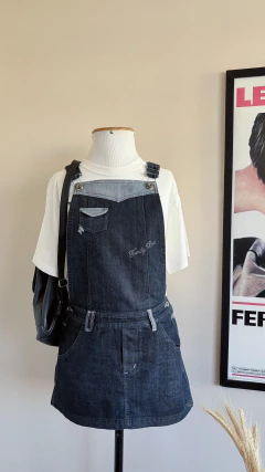 Jardineira saia na internet