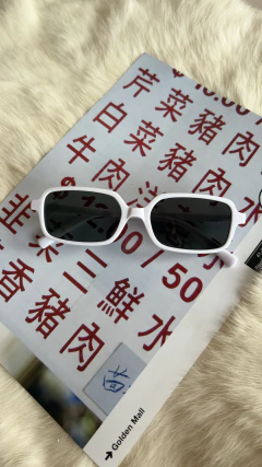 Óculos sol classic p&b - Brechó Aroch