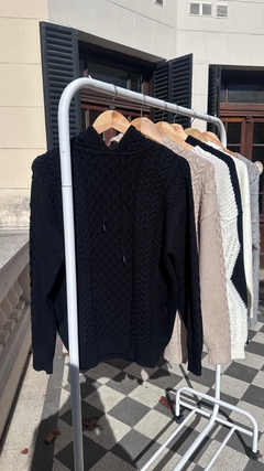 Hoodie Pia negro