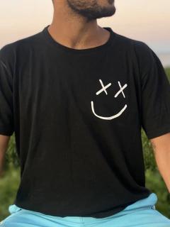 Remera Walls en internet