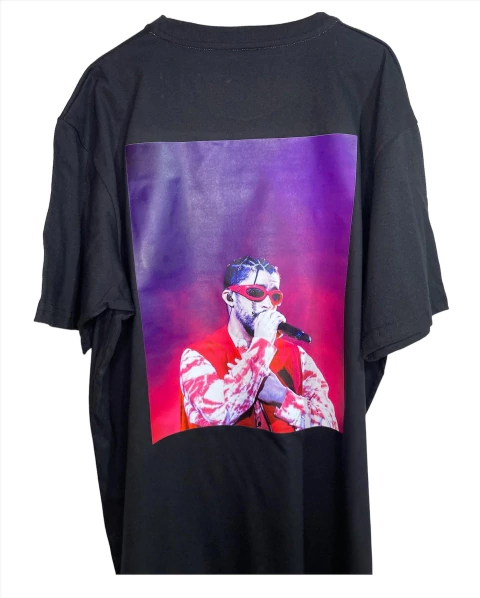 Remera bad bunny