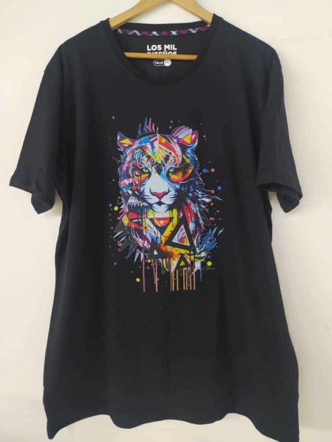 Remera Leona